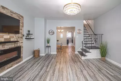 1631 W Champlost Street, Philadelphia, PA 19141 - Photo 5