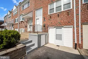 12208 Sweet Briar Rd, Philadelphia, PA 19154 - Photo 3