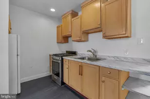 2137 S 15th St, Philadelphia, PA 19145 - Photo 27