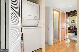 214 New St, Philadelphia, PA 19106 - Photo 19