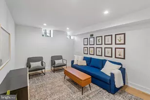 617 S Bambrey St, Philadelphia, PA 19146 - Photo 33