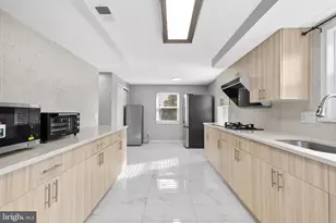 1877 Sanford St, Philadelphia, PA 19116 - Photo 9