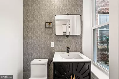 2523 W Thompson Street, Philadelphia, PA 19121 - Photo 11