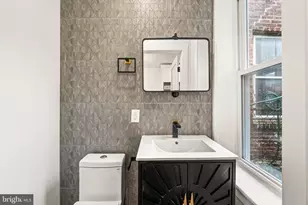 2523 W Thompson St, Philadelphia, PA 19121 - Photo 11