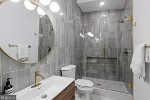 120 N 3rd St, Philadelphia, PA 19106 - Photo 27