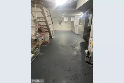 2417 S Rosewood Street, Philadelphia, PA 19145 - Photo 35