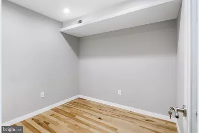 126 Tasker Street, Philadelphia, PA 19148 - Photo 15