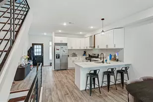 1931 Colonial St, Philadelphia, PA 19138 - Photo 5