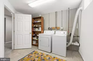 403 Olive St, Philadelphia, PA 19123 - Photo 25