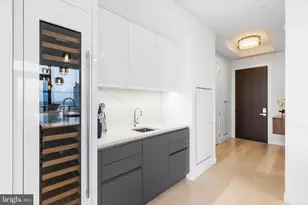 1911 Walnut, Philadelphia, PA 19103 - Photo 5