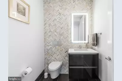 1911 Walnut #3504, Philadelphia, PA 19103 - Photo 9