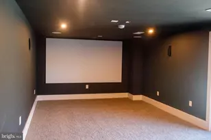 730 Kenilworth Ave, Philadelphia, PA 19126 - Photo 37