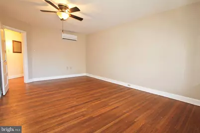 254 E Meehan Avenue, Philadelphia, PA 19119 - Photo 17