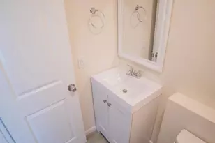 1927 Spruce St, Philadelphia, PA 19103 - Photo 21