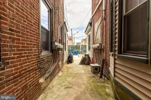 129 W Susquehanna Ave, Philadelphia, PA 19122 - Photo 11