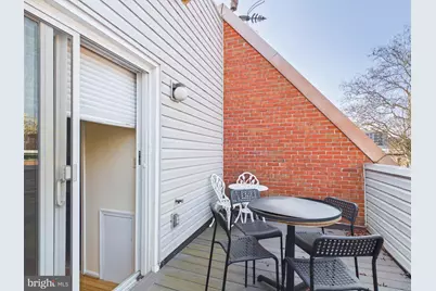 2036 Appletree Street, Philadelphia, PA 19103 - Photo 29