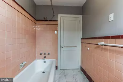 1326 S Broad Street #3R, Philadelphia, PA 19146 - Photo 11