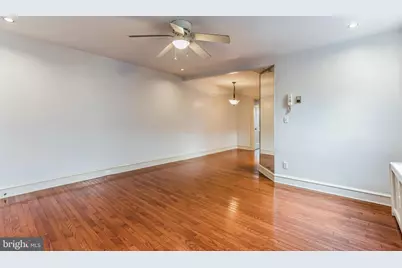1326 S Broad Street #3R, Philadelphia, PA 19146 - Photo 5