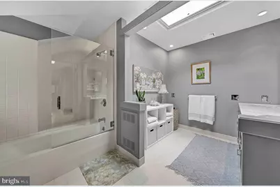 511 W Moreland Avenue, Philadelphia, PA 19118 - Photo 35