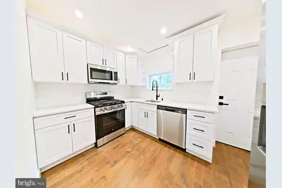 2165 E Firth Street, Philadelphia, PA 19125 - Photo 3