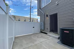 623 N 36th St, Philadelphia, PA 19104 - Photo 21