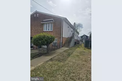 524 Longshore Avenue, Philadelphia, PA 19111 - Photo 3