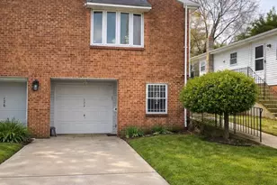 524 Longshore Ave, Philadelphia, PA 19111 - Photo 1