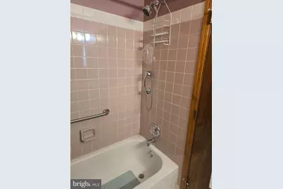 524 Longshore Avenue, Philadelphia, PA 19111 - Photo 21
