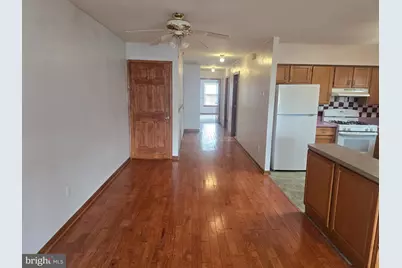 524 Longshore Avenue, Philadelphia, PA 19111 - Photo 5