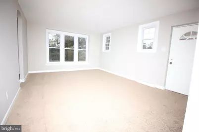 6415 N 10th Street, Philadelphia, PA 19126 - Photo 3