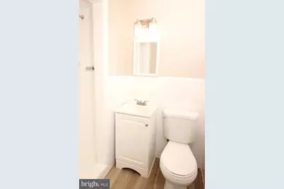 6415 N 10th Street, Philadelphia, PA 19126 - Photo 17