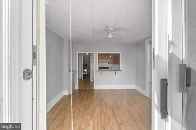 711 Corinthian Avenue #2R, Philadelphia, PA 19130 - Photo 5