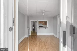 711 Corinthian Ave, Philadelphia, PA 19130 - Photo 5