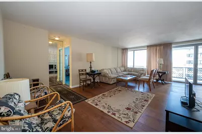 2401 Pennsylvania Avenue #14A10, Philadelphia, PA 19130 - Photo 3