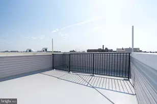 2478 Emerald St, Philadelphia, PA 19125 - Photo 33