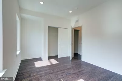 2478 Emerald Street, Philadelphia, PA 19125 - Photo 13