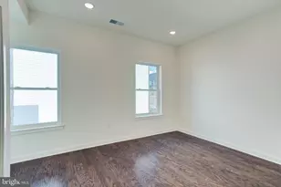 2478 Emerald St, Philadelphia, PA 19125 - Photo 15