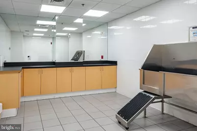 1425 Locust Street #9C, Philadelphia, PA 19102 - Photo 37