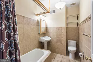 903 Clinton St, Philadelphia, PA 19107 - Photo 19