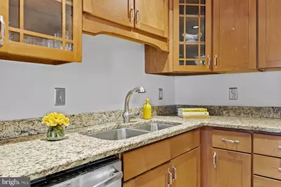 826 S 2nd Street #3, Philadelphia, PA 19147 - Photo 9