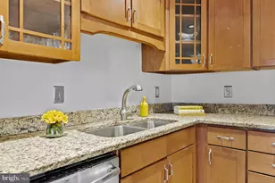 826 S 2nd St, Philadelphia, PA 19147 - Photo 9