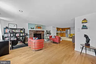 826 S 2nd St, Philadelphia, PA 19147 - Photo 1