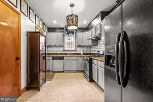 1520 S Dorrance St, Philadelphia, PA 19146 - Photo 7