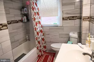 7476 Oxford Ave, Philadelphia, PA 19111 - Photo 11