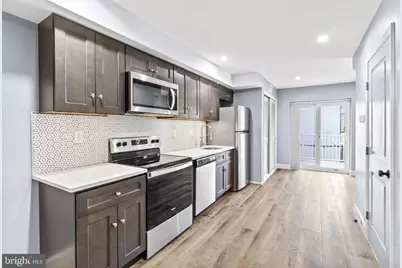 418 S 15th Street #2R, Philadelphia, PA 19146 - Photo 7