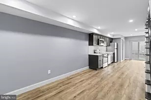 418 S 15th St, Philadelphia, PA 19146 - Photo 5