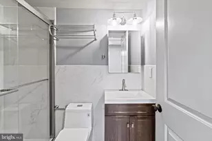 418 S 15th St, Philadelphia, PA 19146 - Photo 23