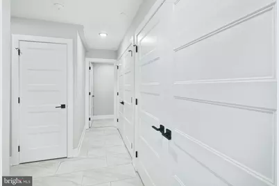 411 W Hewson Street #1, Philadelphia, PA 19122 - Photo 19