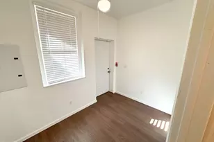 910 N 41st St, Philadelphia, PA 19104 - Photo 9