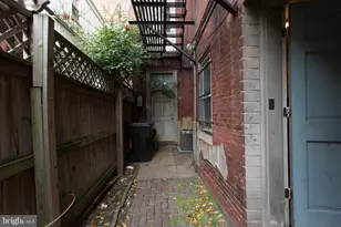 526 Spruce St, Philadelphia, PA 19106 - Photo 31